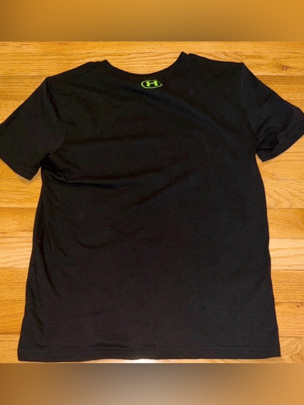Under Armour Black Short-Sleeve Tee with Neon Green Graphic - Picture 2 of 3